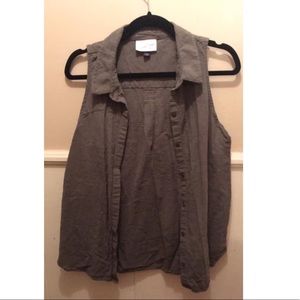 Large Universal Thread Button Up Tank